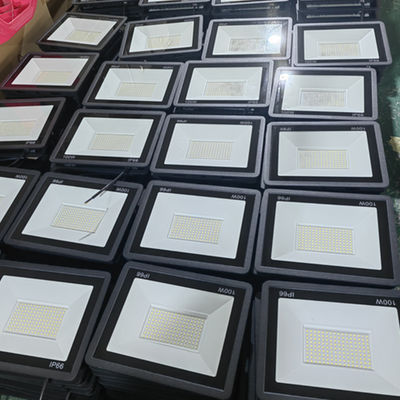 스포츠 경기장용 10W/20W/30W/50W/100W/150W/200W/300W/400W 방수 LED 프로젝터