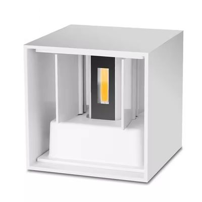 컬러 렌더링 인덱스 Ra 80 현대 외관 벽등 LED 방수 IP65 위 아래 빛