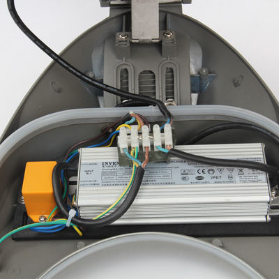 120W 150W 180W 방수 LED 도로 거리 램프 5 및 70 색상 렌더링 인덱스 Ra